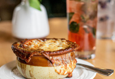 Wyndridge Farm, homemade cuisine and handcrafted cocktails made with PA spirits