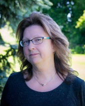 Photo of Gina Kratovil