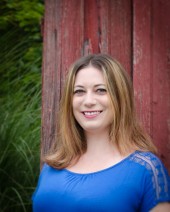 Photo of Caitlin Thompson