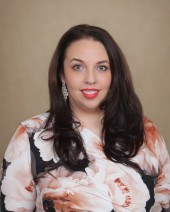 Photo of Melissa Yealy