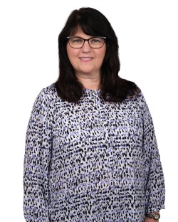 Photo of Pamela Barnard