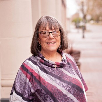 Photo of Pam Perkins