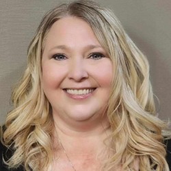 Photo of Melissa Sallee